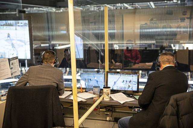 Watch Paul Steigerwald, Colby Armstrong handling Penguins’ radio call for Game 4 – Latest News