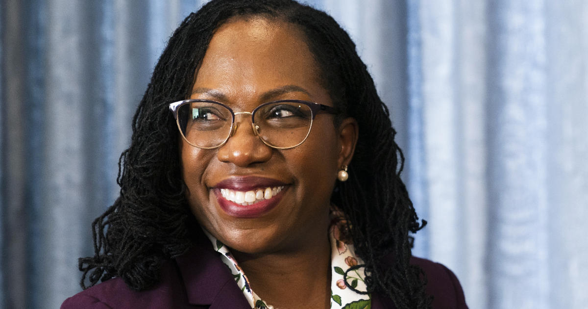 Watch Watch Live: Ketanji Brown Jackson set to be sworn in as Supreme Court justice – Latest Live News