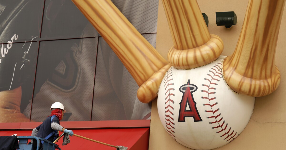 Watch Anaheim City Council votes to kill the Angel Stadium sale – Latest News