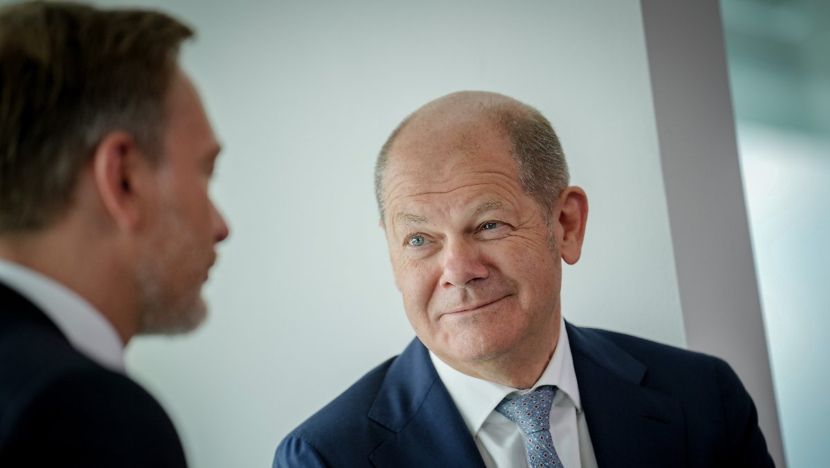 Watch Linder thinks little of Scholz’ one-time bonus
 – Latest News