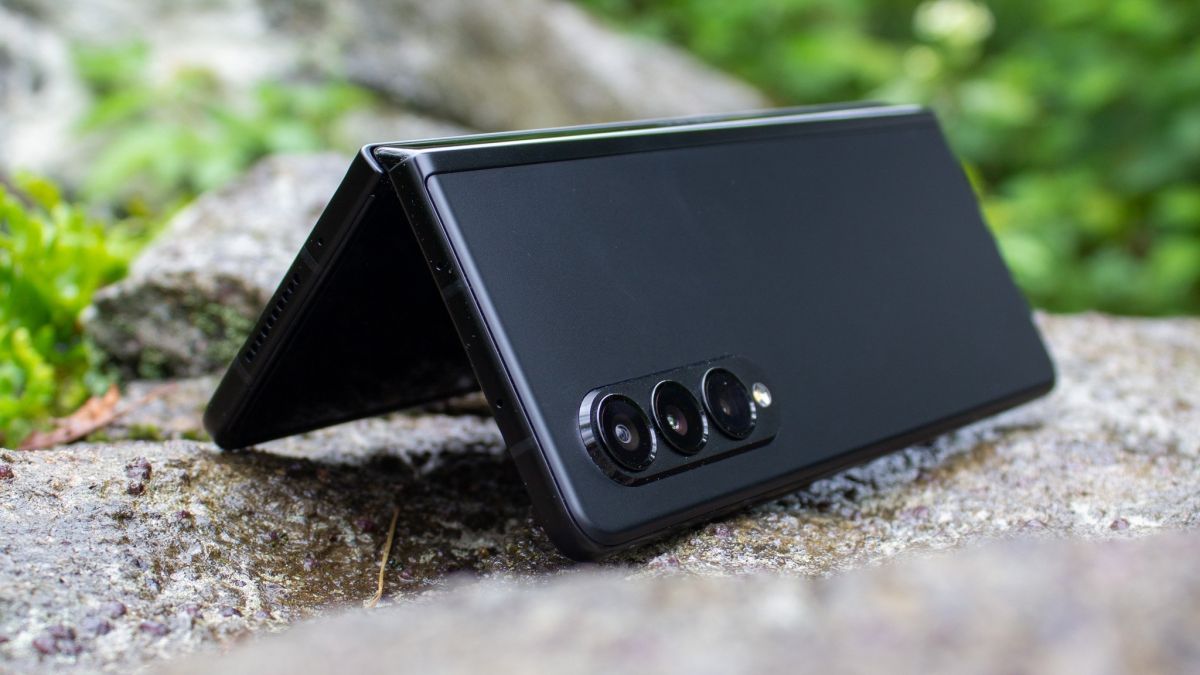 Watch Galaxy Z Fold 3 finally picks up support for Samsung’s Expert RAW app – Latest Mobile News