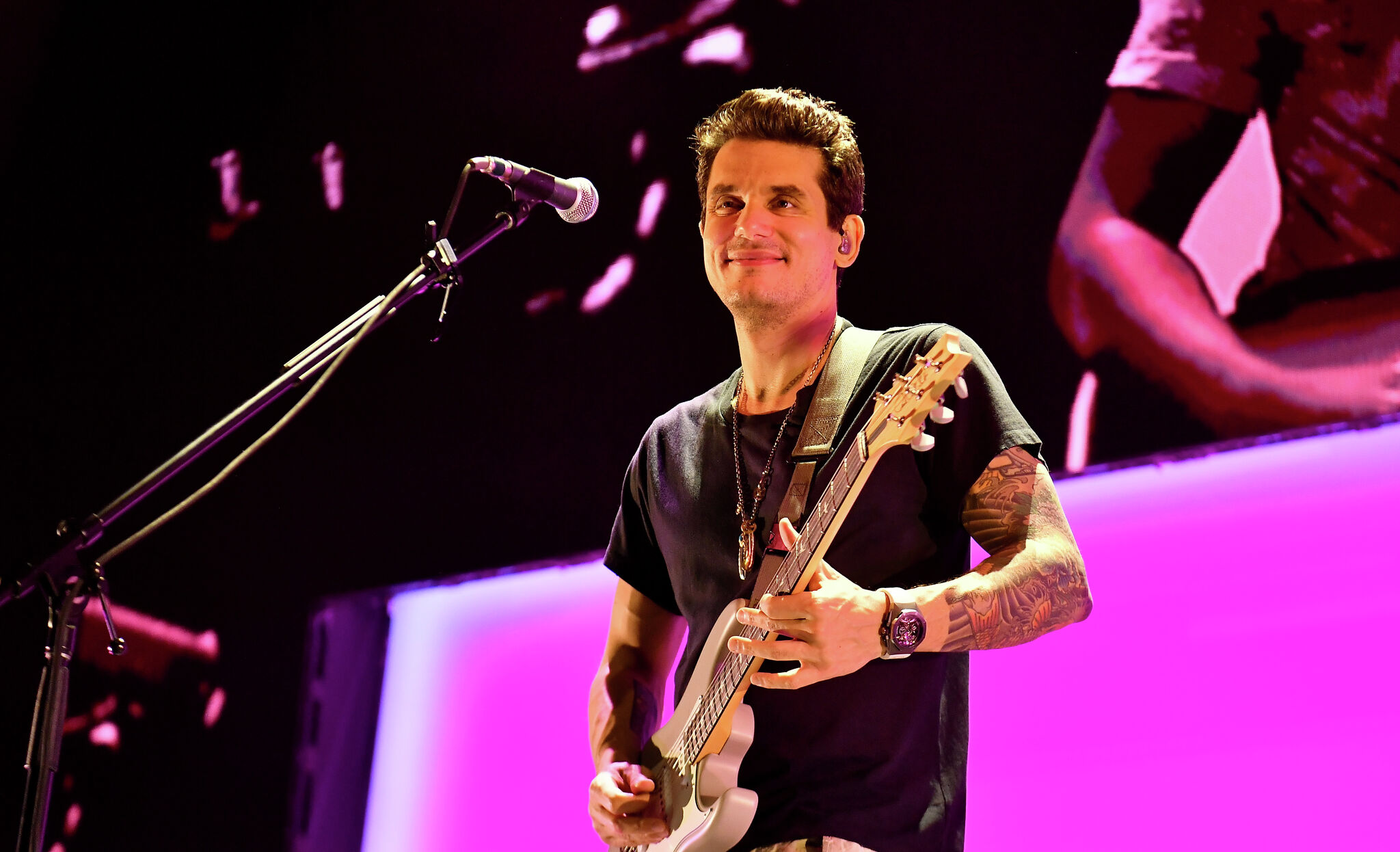 Watch Medical emergency with John Mayer’s father forces cancelation of Dead & Company concert – Latest News