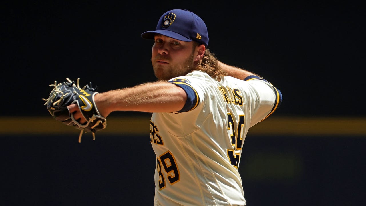 Watch Brewers fall to Cubs; Hader blows save in series-deciding finale – Latest News