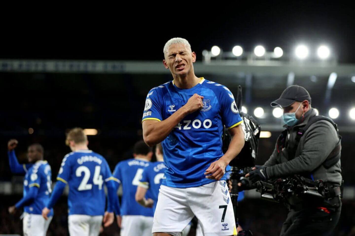 Watch Transfer news live updates: Latest on Arsenal, Man Utd, Liverpool, Richarlison and more – Latest Live News