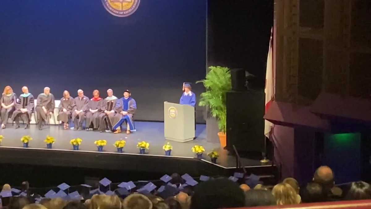 Watch Florida student warned about saying ‘gay’ in speech gets creative – Latest News