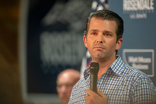 Watch Utah hunting guide accused of baiting bear in hunt with Donald Trump, Jr. – Latest News